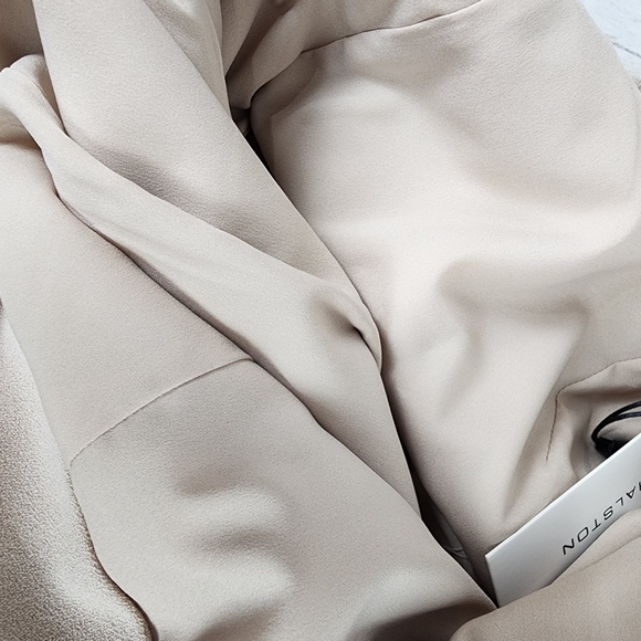 H Halston High Rise Wide Leg Dress Pant Tan Velvet Piping Bandless Waist Size 6 - Picture 14 of 16